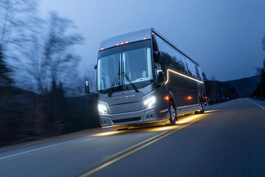 LOKI Coach autobus Prévost
