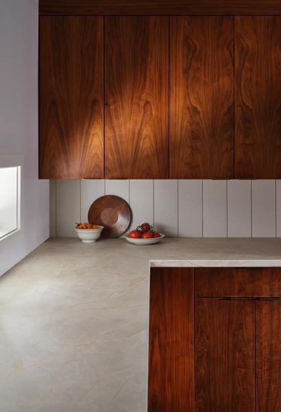 Shot 83-8253 Gold Veined Taupe Marble.tif