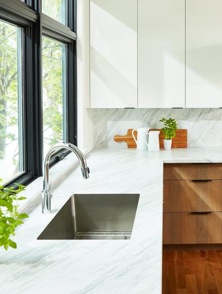3701 11 Manhattan Marble shot99.tif