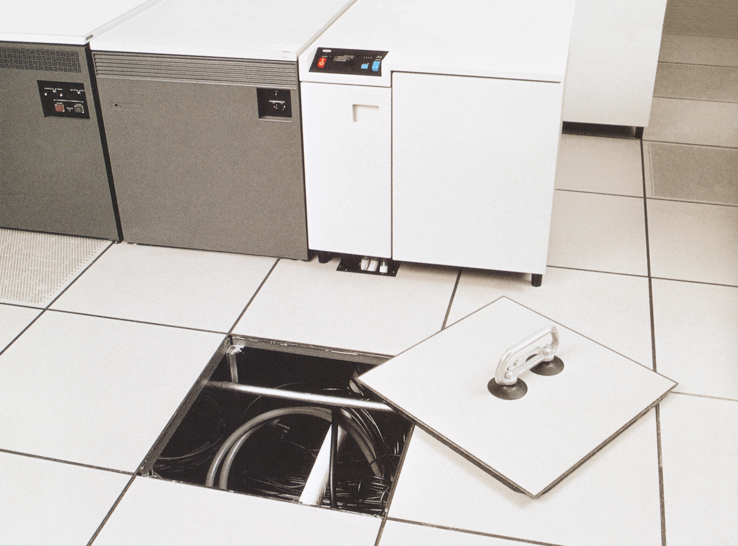 Access Flooring Tile